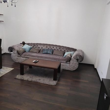 The Unique Apartment Roşu Esterno foto