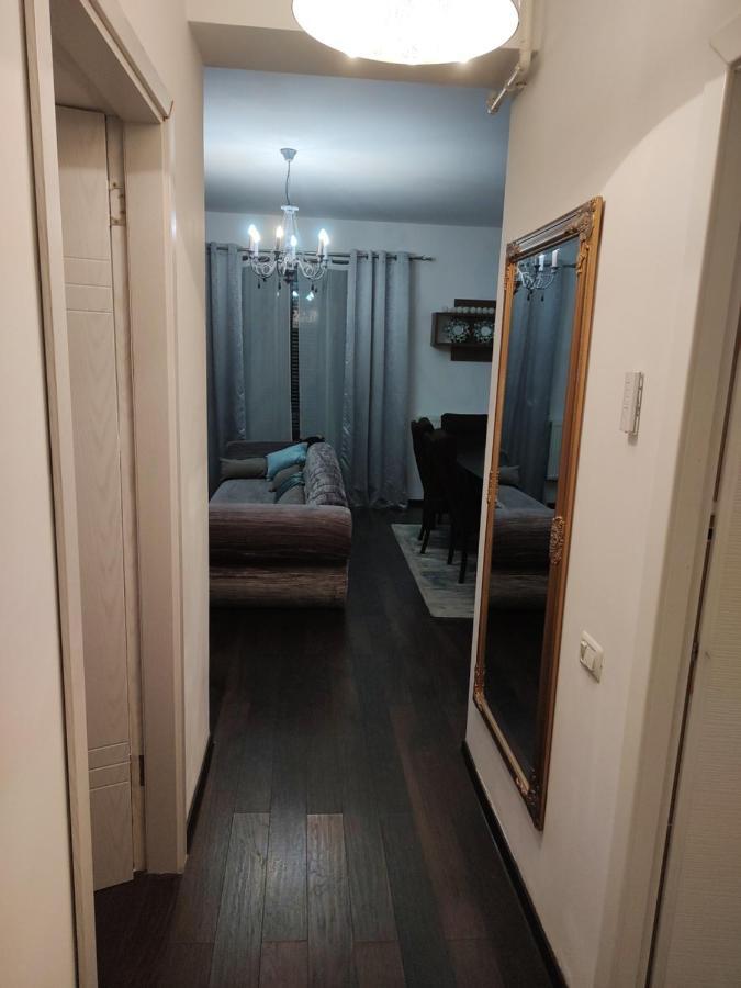 The Unique Apartment Roşu Esterno foto